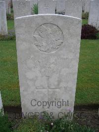 Etaples Military Cemetery - Ryea, Frederick